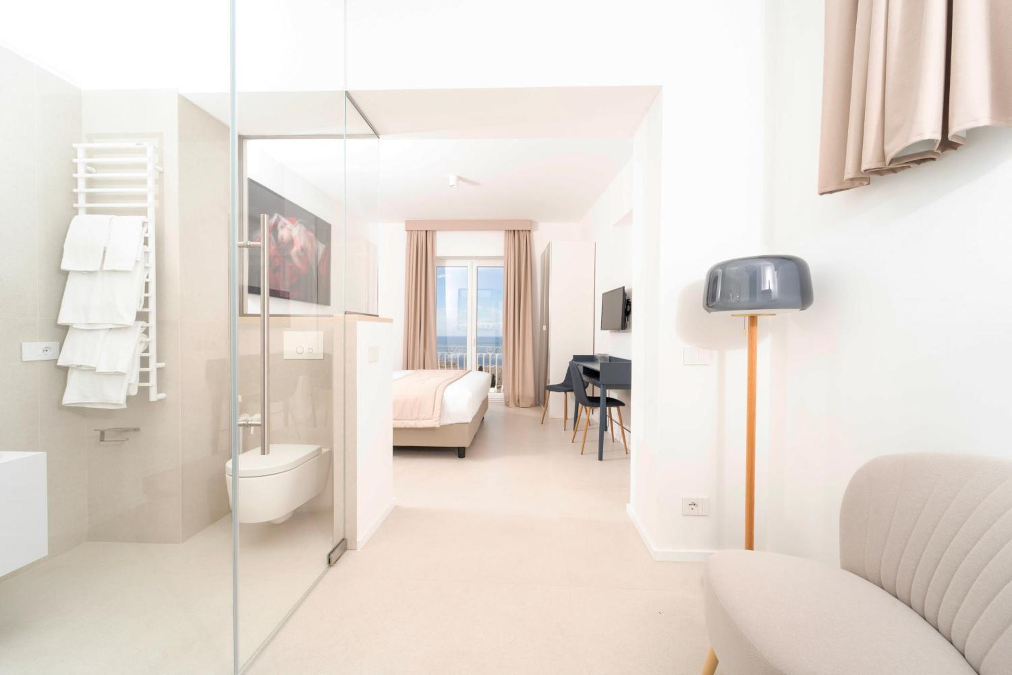 La Prora Apartments กาปรี ภายนอก รูปภาพ