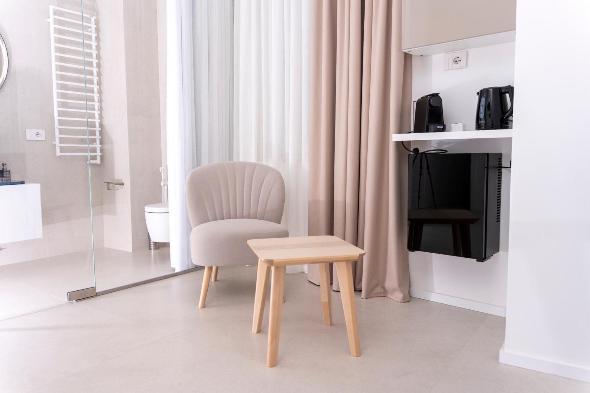La Prora Apartments กาปรี ภายนอก รูปภาพ