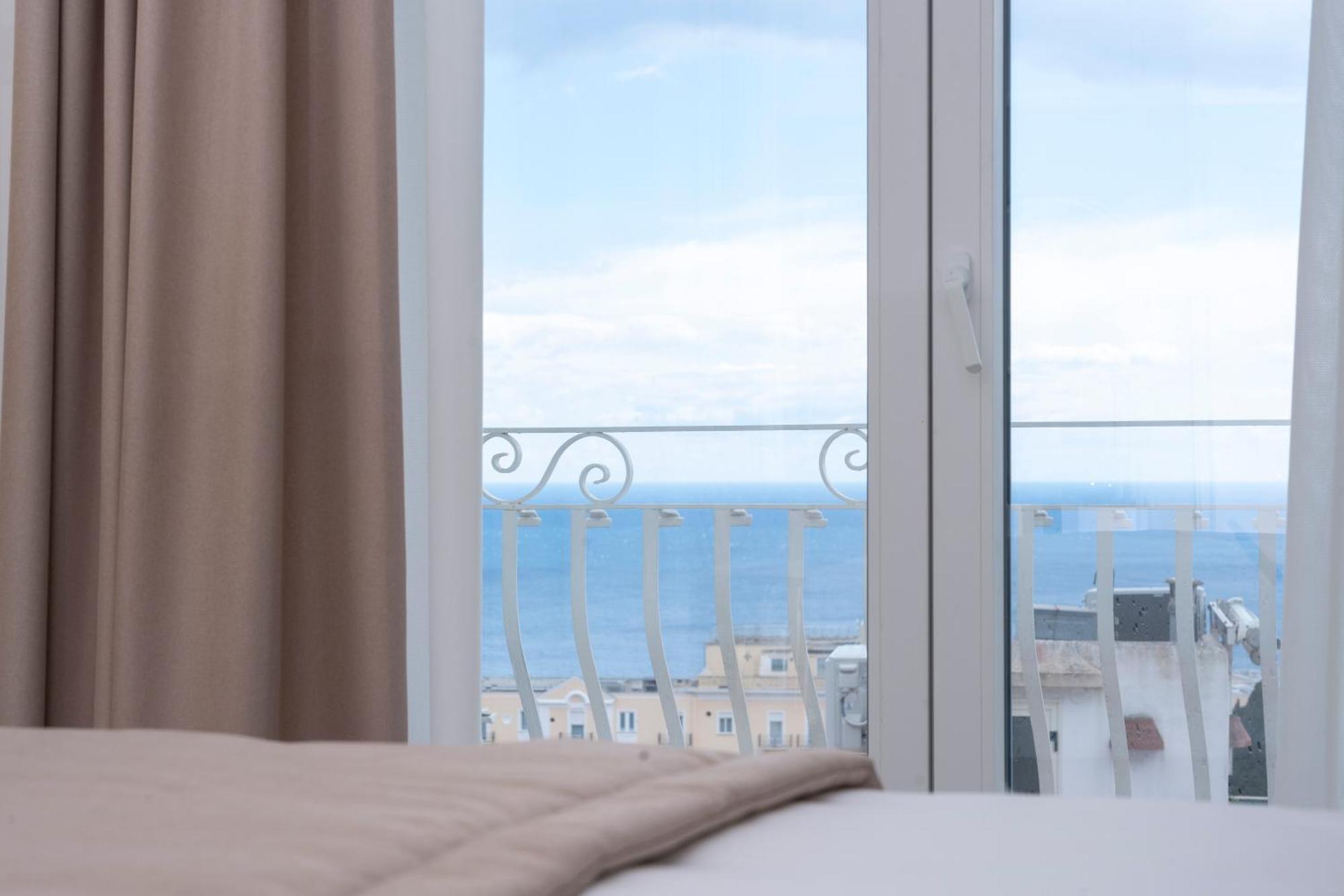 La Prora Apartments กาปรี ภายนอก รูปภาพ